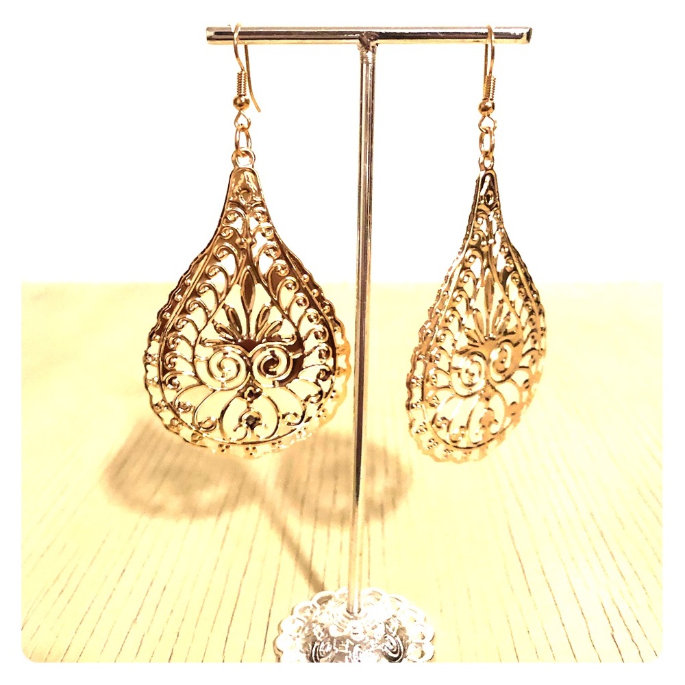 Dangle Earrings03